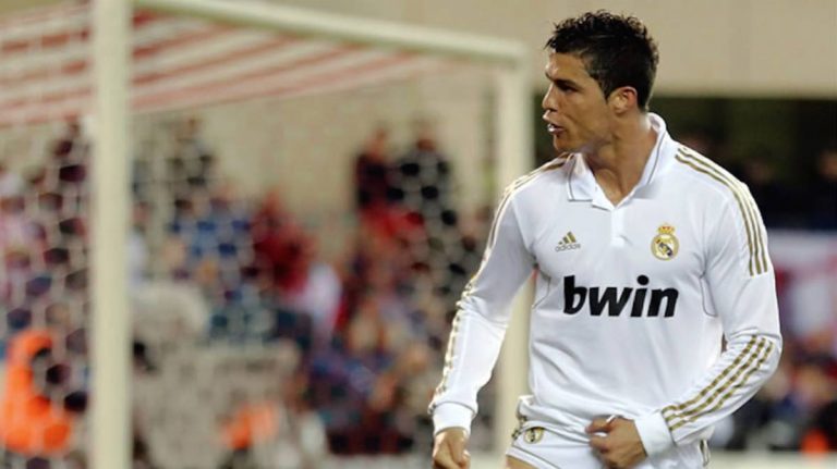 Los mejores goles que se han marcado en la historia de los derbis