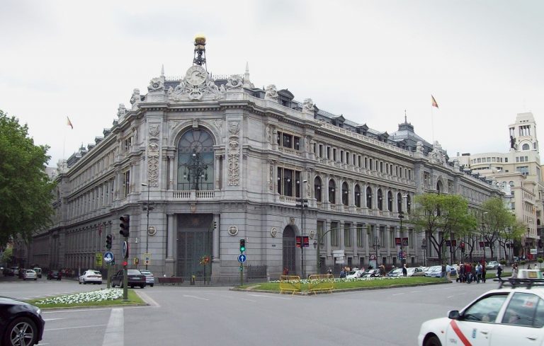 El Banco de España rebaja a 1,3 puntos el impacto de los fondos UE