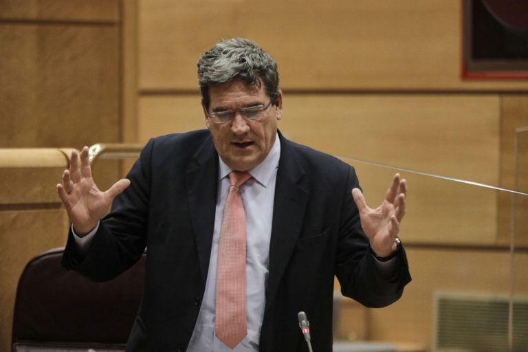 Escrivá asegura que nunca se explícito cuándo se cumpliría «el objetivo del IMV»
