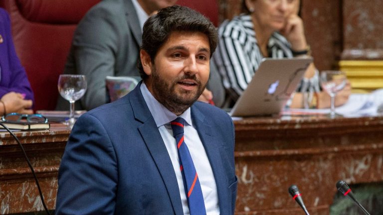 Murcia adelanta el plazo de matriculación en los centros escolares