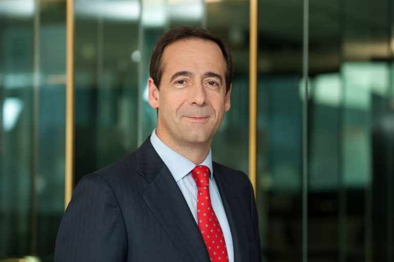 Gortázar se reúne con las ganadoras de los premios ‘Mujer Empresaria CaixaBank 2020’
