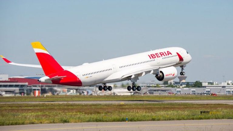 Sánchez: Iberia podrá seguir volando tras la salida del Reino Unido de la UE