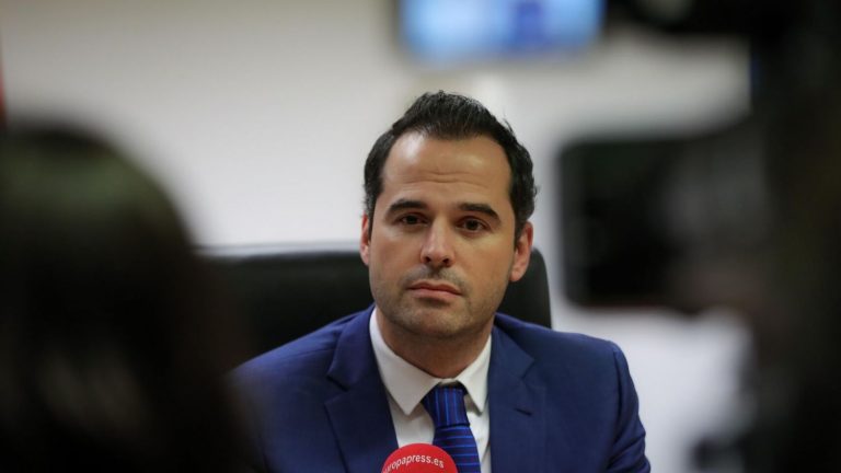 Aguado explica «la verdad de los impuestos» en la Comunidad de Madrid