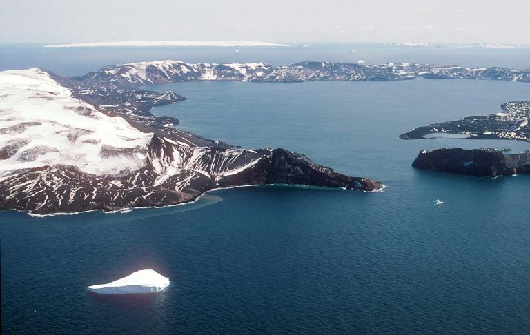 Campaña Antártica Española analizará el impacto de la contaminación en Isla Decepción