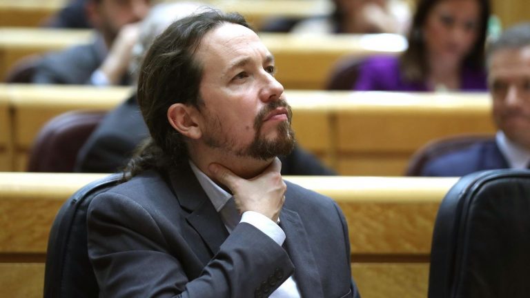 Iglesias ve una «muy buena noticia» el decreto antidesahucios