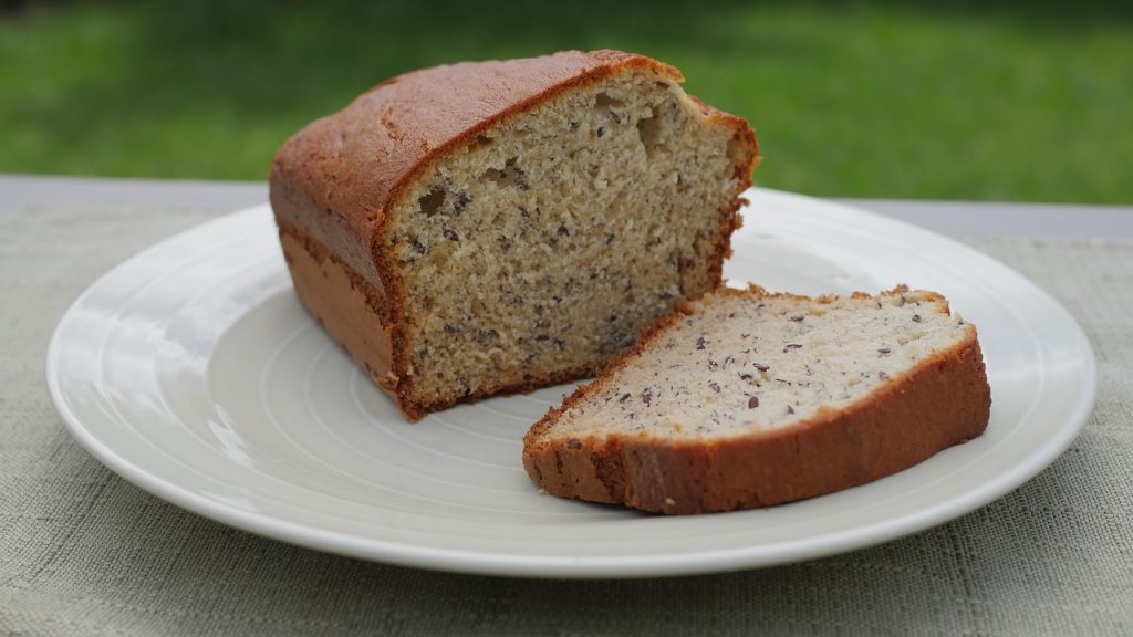 Pan De Banana-Fruta