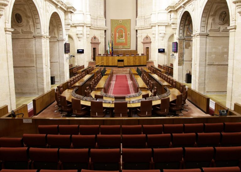 Andalucía aprueba sus Presupuestos para 2021, con los votos de PP-A, Cs y Vox
