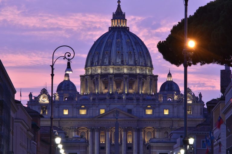 Qué es la Iglesia católica