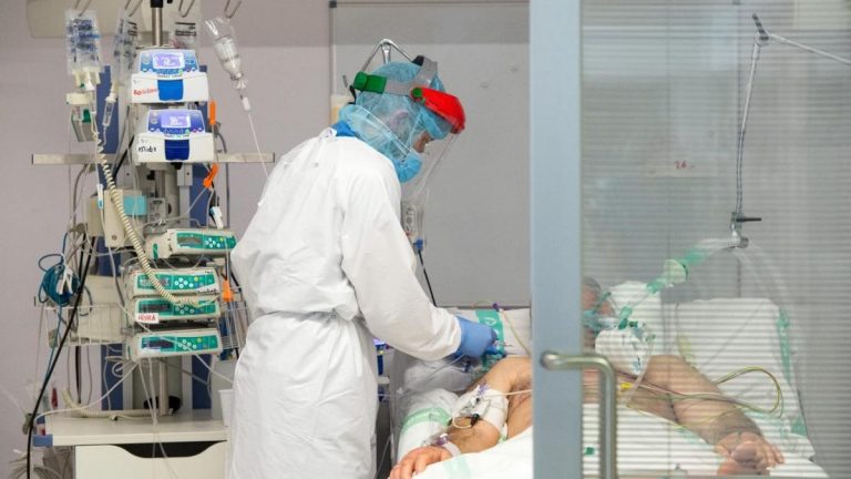 La Región de Murcia registra tres fallecidos y 504 nuevos casos
