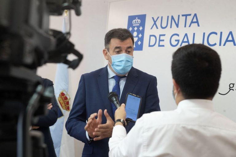 Galicia asegura que la ‘Ley Celaá’ permite adelantar la inscripción
