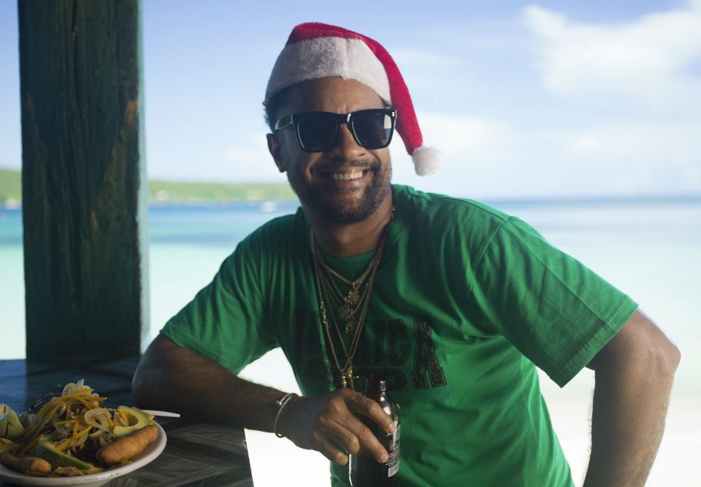 Shaggy Y &Quot;Christmas In The Islands