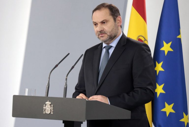 Ábalos: El decreto antidesahucios estará listo antes de que acabe el año
