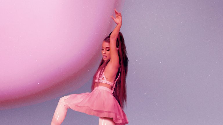 Ariana Grande presenta «Excuse Me, I Love You» en Netflix