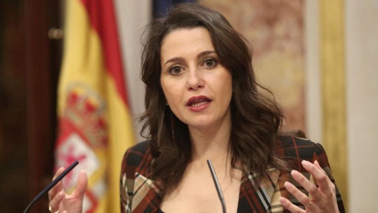 Arrimadas acusa a Govern de preocuparse más por presos del ‘procés’ que por catalanes
