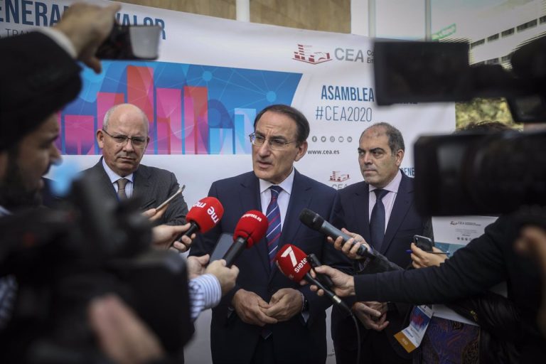 La patronal andaluza y ATA ve un próximo trimestre «duro»