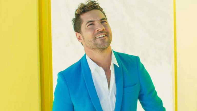 David Bisbal: reedición de «En tus planes» y single con Carrie Underwood