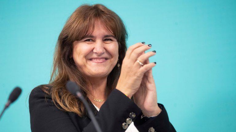 Borràs ve «doble motivo de esperanza» en la candidatura de JxCat