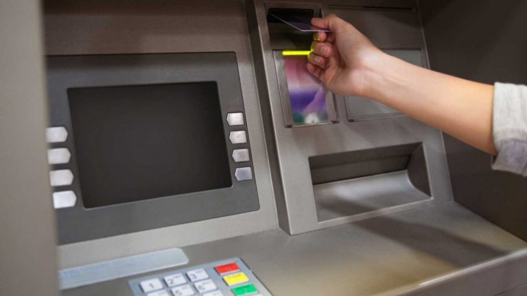 Viafintech permitirá que cualquier tienda en España funcione como un cajero automático