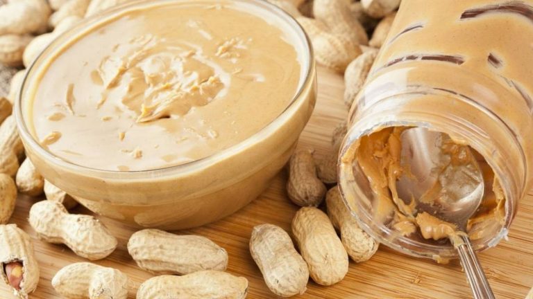 Cómo hacer una crema de cacahuete en el microondas