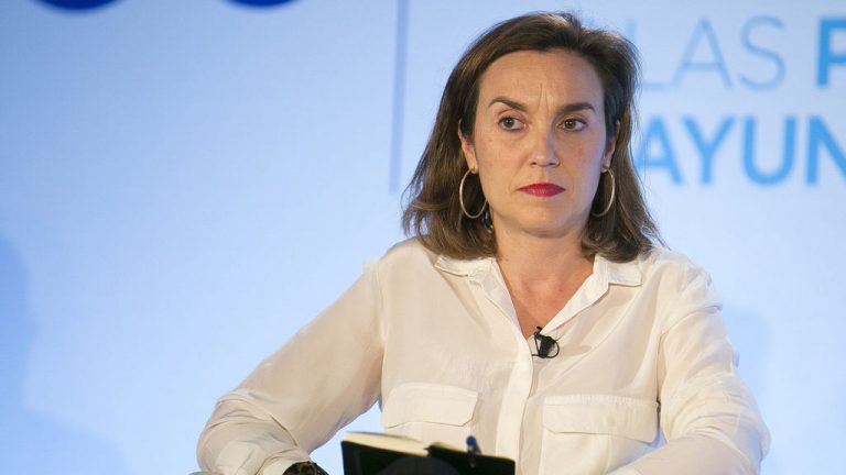 Gamarra: La Constitución permite seguir caminando juntos a los «diferentes»