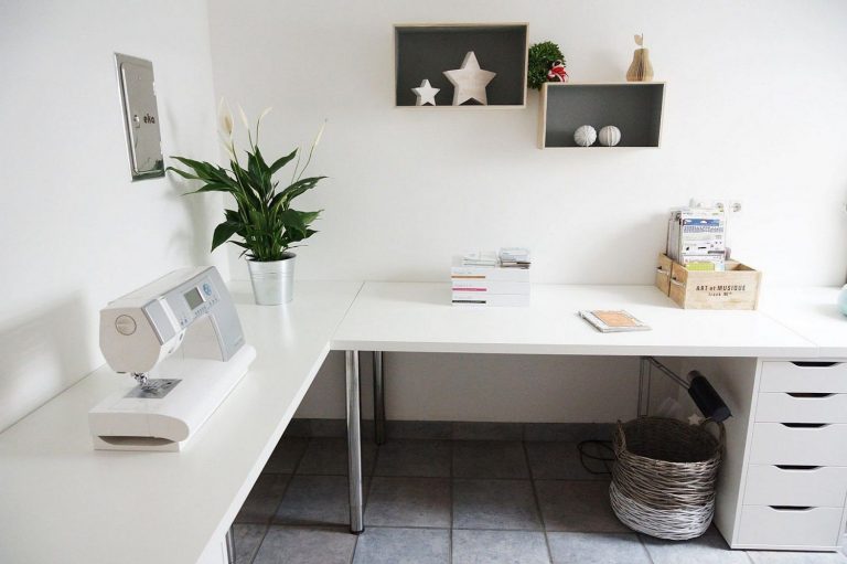 Ikea: escritorios tirados de precio para montar una oficina de teletrabajo en casa