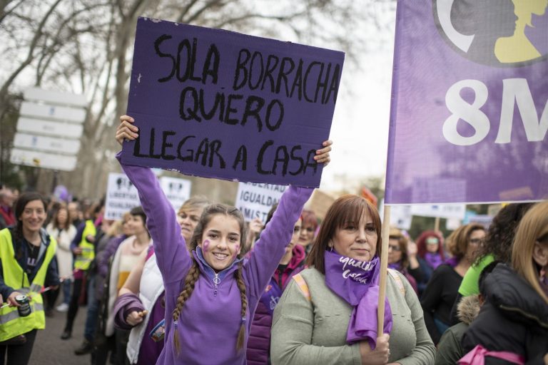 El Congreso rechaza una PNL del PP para no permitir eslóganes que inciten al consumo de alcohol