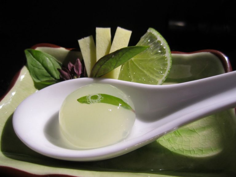 Gelatina de Mojito para sustituir por las uvas de fin de año