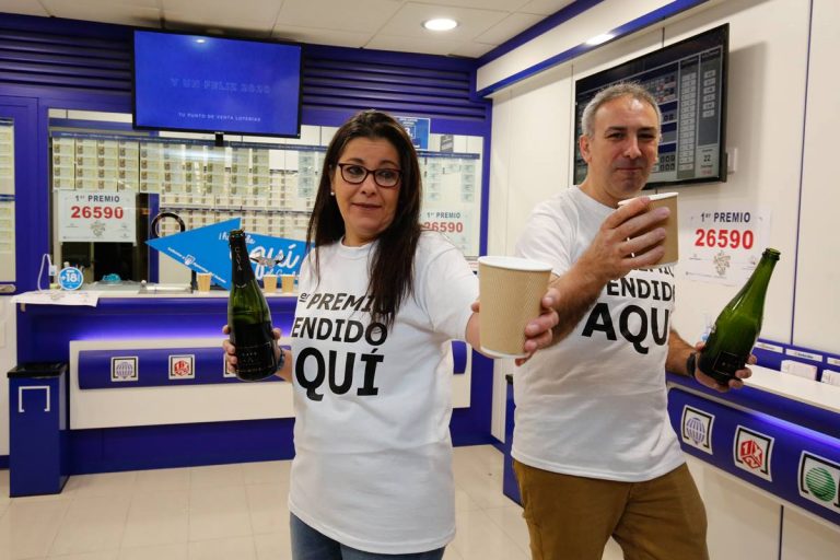 Siete de cada diez ahorradores invertirían si les tocara el ‘Gordo’