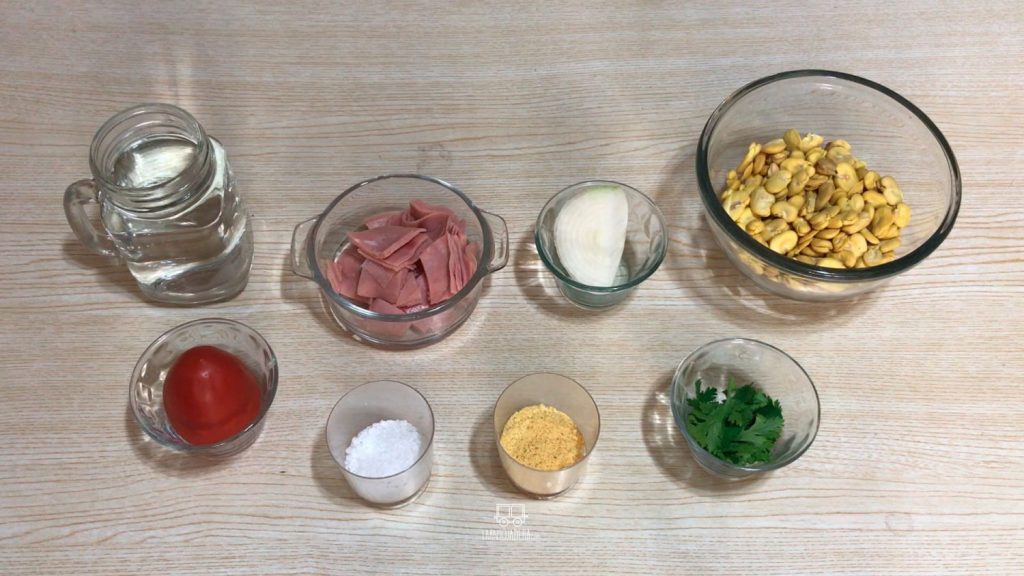 Preparación de las habas con jamón