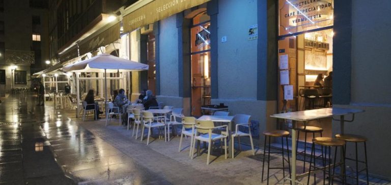 Bares y restaurantes elevan las peticiones de ayudas para salvar la hostelería