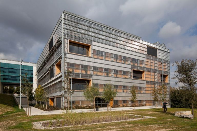 Estudio avisa de la «conflictividad» social y ambiental en proyectos de energía verde