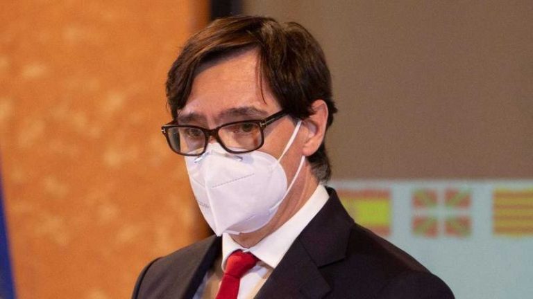 Illa avanza que las vacunas llegarán «en menos de un mes»