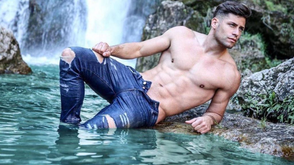 Albert Alvarez