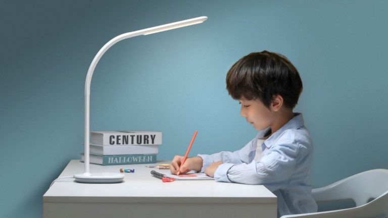 Xiaomi Mijia Philips Table Lamp 3, así es la lámpara más inteligente de Xiaomi