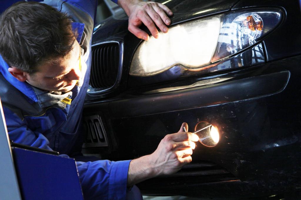 Cómo cambiar las bombillas del coche