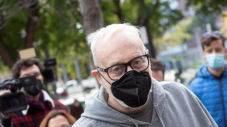 Mainat, de nuevo en los juzgados y «harto» de su guerra legal con Ángela Dobrowolski