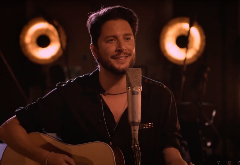 Manuel Carrasco en «La cruz del mapa (Acústico toma 1 The London sessions)»