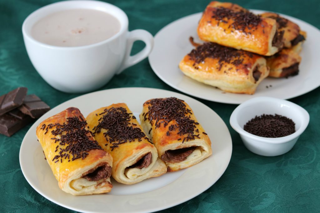 Napolitanas Rellenas Con Chocolate