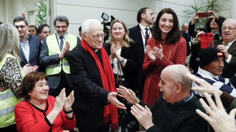 El Congreso abrirá en Nochebuena para repartir cenas a personas sin recursos