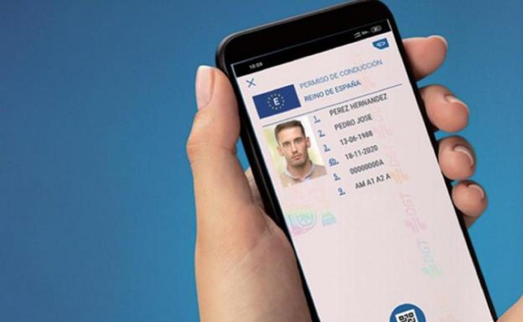 Mi Dgt: Cómo Pagar Las Tasas De Un Vehículo Con Tu Móvil