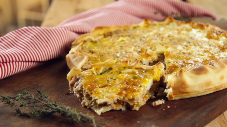 Cómo hacer un rápido pastel de atún al horno