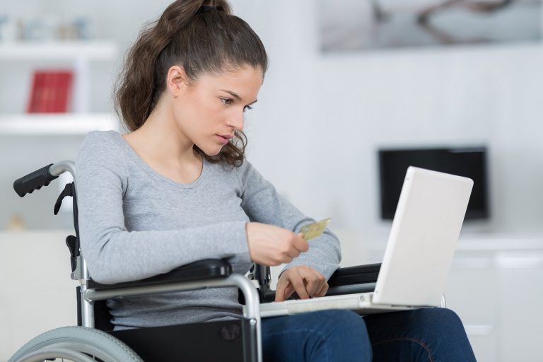 Casi un 24% de las personas con discapacidad en España están en paro