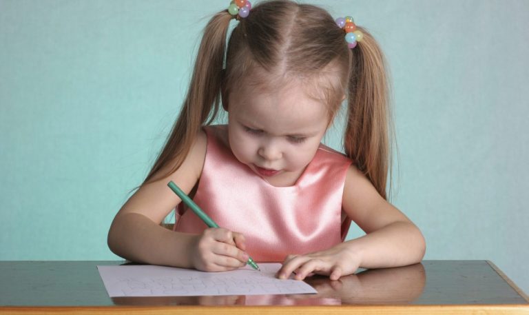 PP denuncia la carta de PNV a niños de Leioa «amenazándoles sin regalos si no escriben en euskera»