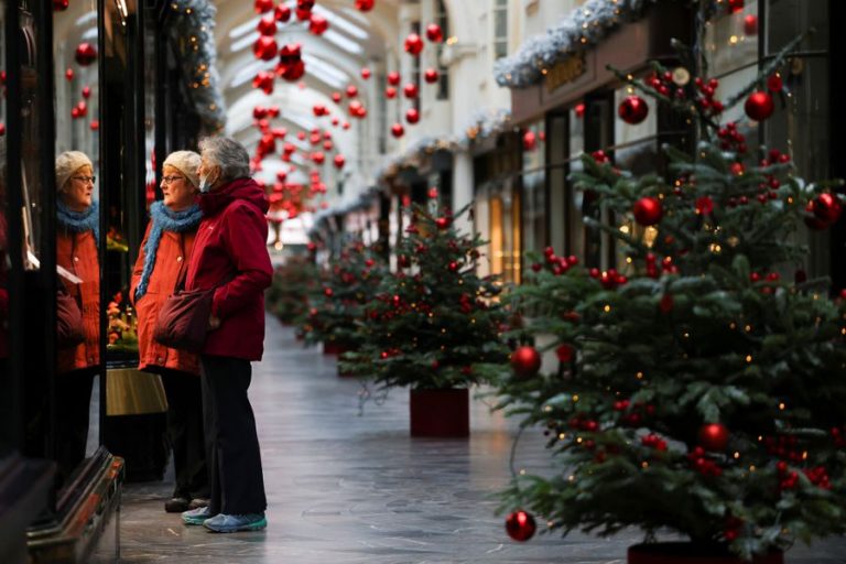 Gobierno y CCAA acordarán restringir la movilidad en Navidad
