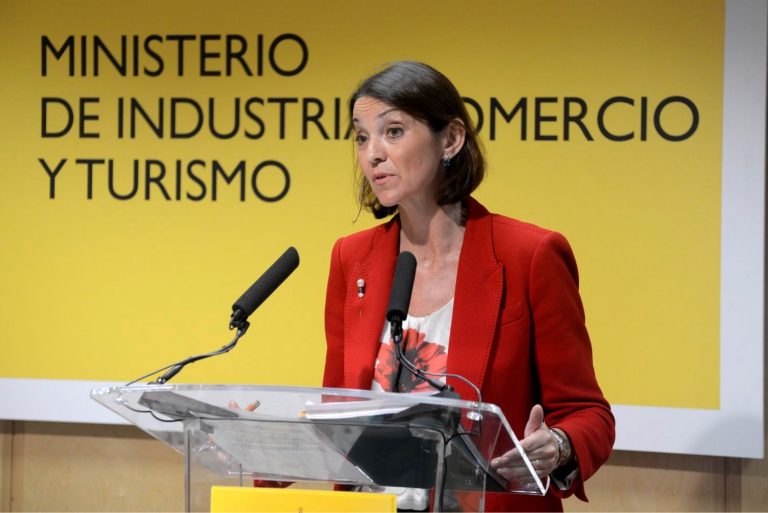 El Gobierno avanza nuevas ayudas de las CCAA que complementarán el plan para el comercio