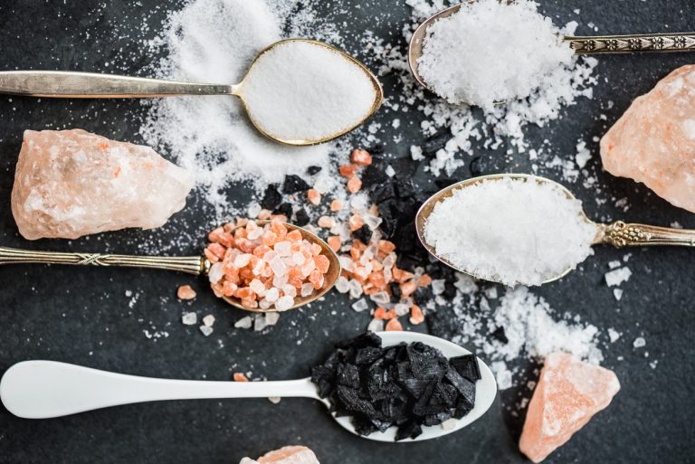 Cómo hacer sal de sabores en tu casa sin gastarte un pastizal