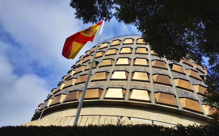 El TC inadmite un recurso de amparo sobre la suspensión de Puigdemont del Parlament