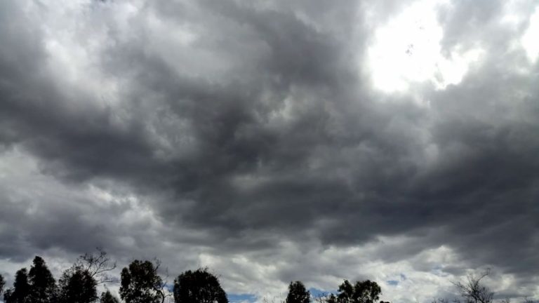 El temporal invernal ‘Dora’ provoca un temporal atlántico con viento fuerte