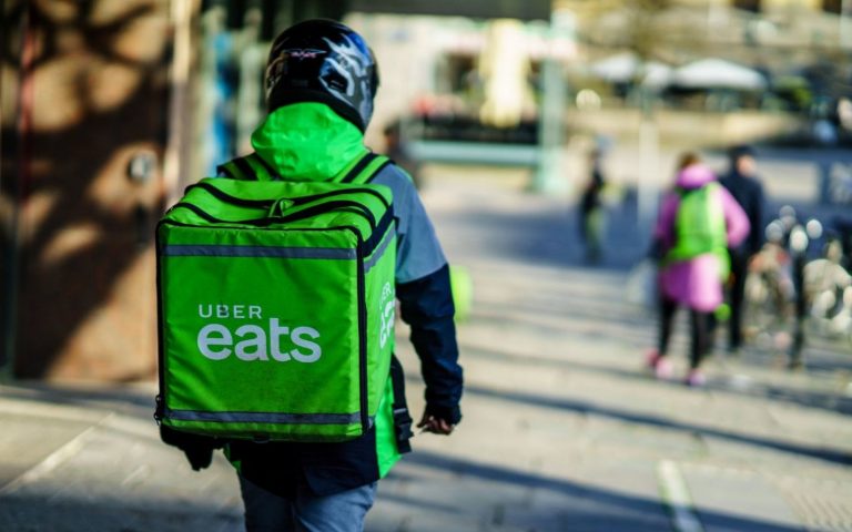 Uber Eats lanza una suscripción mensual con gastos de envío gratis