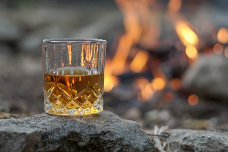 Alcohol: este es el que más resacas te va a dar
